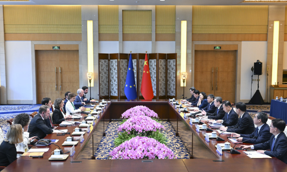 丁薛祥同欧盟委员会执行副主席里贝拉举行第六次中欧环境与气候高层对话 丁薛祥同欧盟委员会执行副主席里贝拉举行第六次中欧环境与气候高层对话